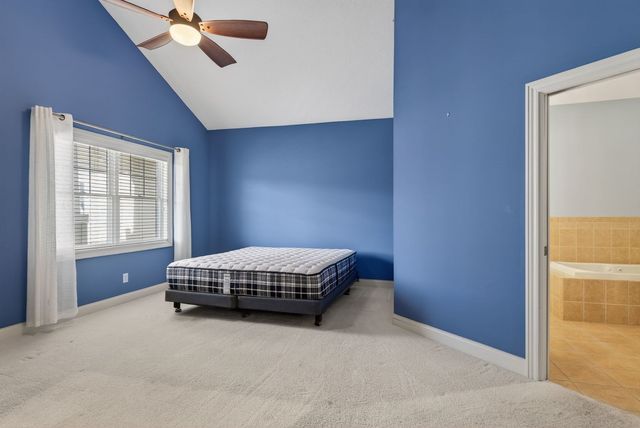 4036 River Drive 4036, Moline, IL 61265