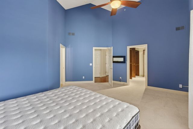 4036 River Drive 4036, Moline, IL 61265