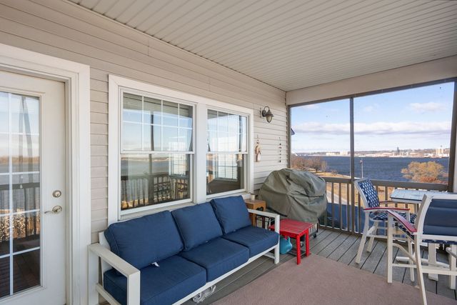 4036 River Drive 4036, Moline, IL 61265