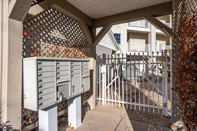 4036 River Drive 4036, Moline, IL 61265