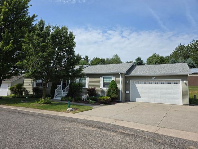 705 Peach Lane, Fremont, MI 49412