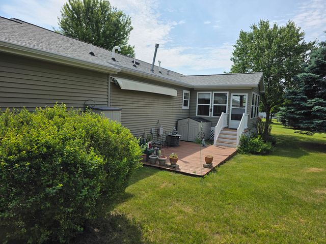 705 Peach Lane, Fremont, MI 49412