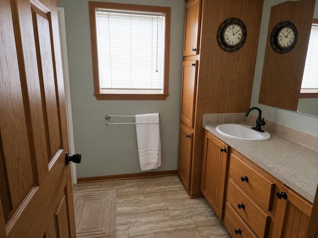 705 Peach Lane, Fremont, MI 49412