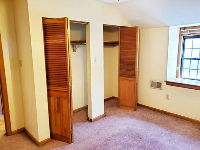 27 Richmond St, Crafton, PA 15205