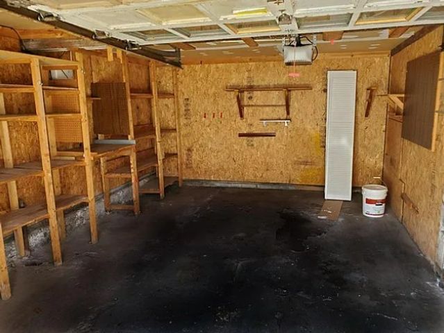 27 Richmond St, Crafton, PA 15205