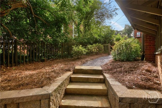 115 Milledge Hts, Athens, GA 30606
