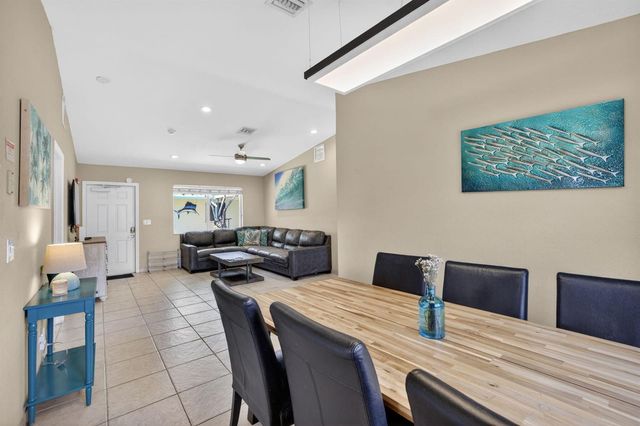 305 SW 16th Street, Fort Lauderdale, FL 33315