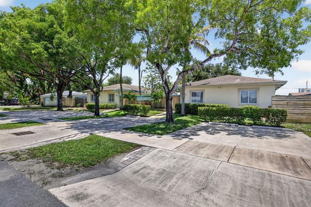 305 SW 16th Street, Fort Lauderdale, FL 33315