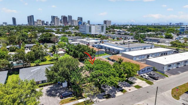 305 SW 16th Street, Fort Lauderdale, FL 33315