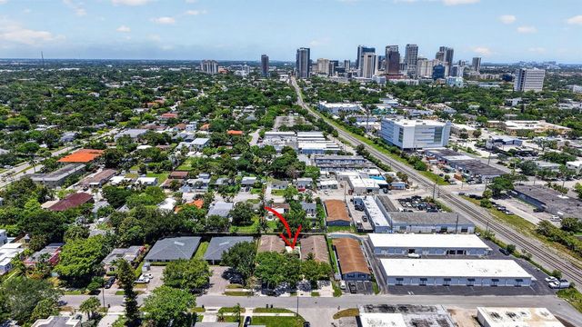 305 SW 16th Street, Fort Lauderdale, FL 33315
