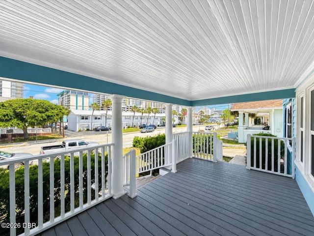431 N Grandview Avenue B, Daytona Beach, FL 32118