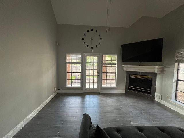 6990 Oakwood Park, Houston, TX 77040