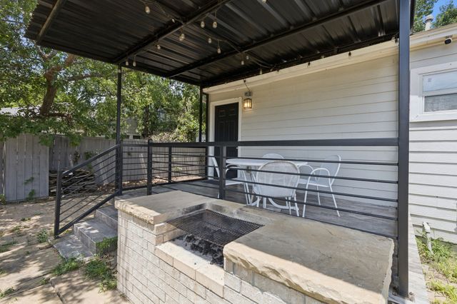 3222 inwood Road, Dallas, TX 75235