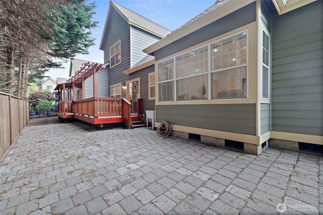 6712 127 Place SE, Bellevue, WA 98006