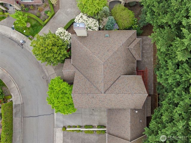6712 127 Place SE, Bellevue, WA 98006