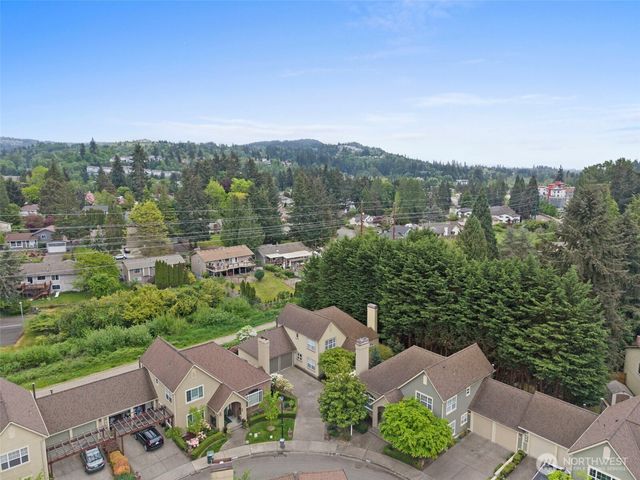 6712 127 Place SE, Bellevue, WA 98006