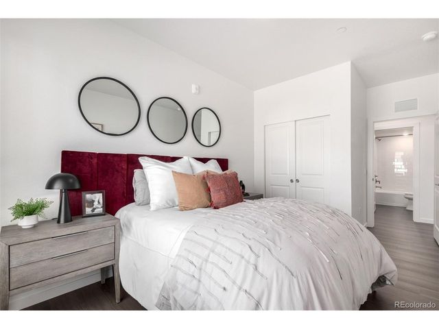 6153 N Ceylon St 3-204, Denver, CO 80249