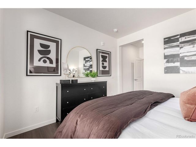 6153 N Ceylon St 3-204, Denver, CO 80249