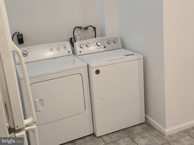 37 S HIGHLAND AVE, Baltimore, MD 21224