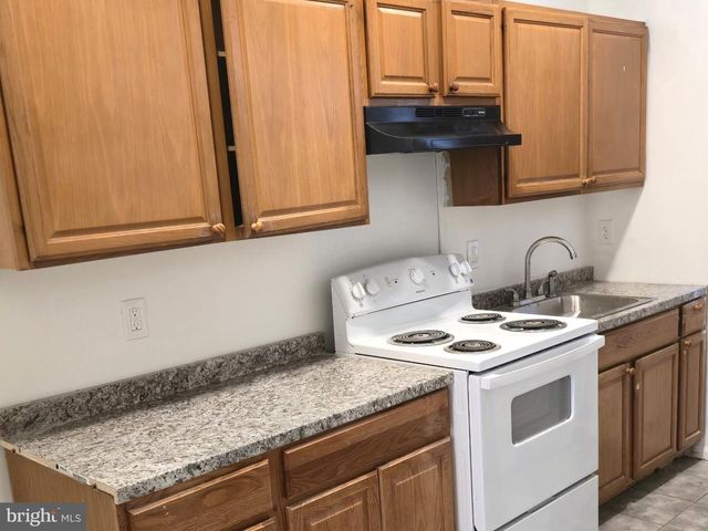37 S HIGHLAND AVE, Baltimore, MD 21224