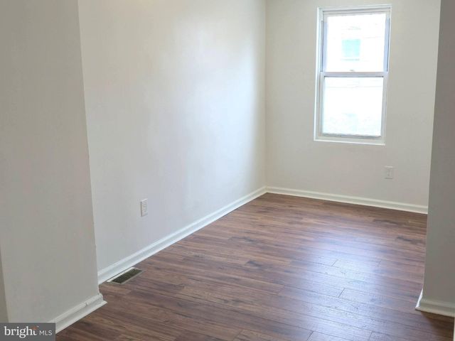 37 S HIGHLAND AVE, Baltimore, MD 21224