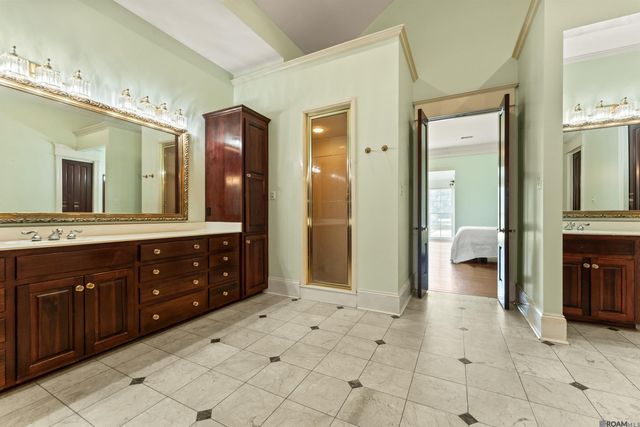 20355 Greenwell Springs Rd, Greenwell Springs, LA 70739