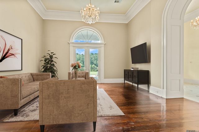 20355 Greenwell Springs Rd, Greenwell Springs, LA 70739