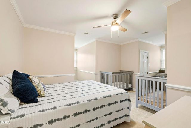 1220 Enchanted Oaks Drive, Raleigh, NC 27606