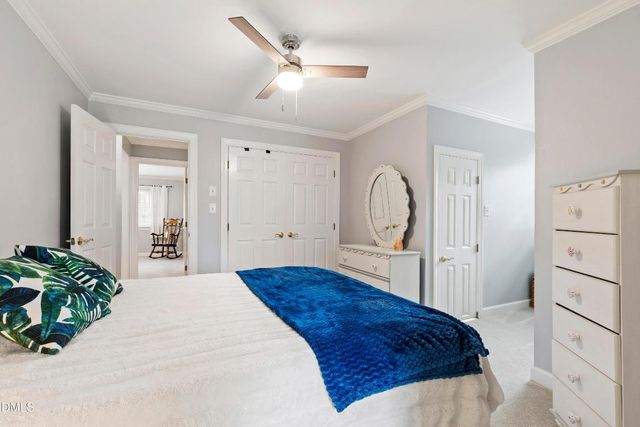 1220 Enchanted Oaks Drive, Raleigh, NC 27606