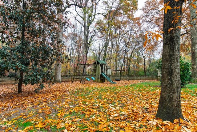 1220 Enchanted Oaks Drive, Raleigh, NC 27606