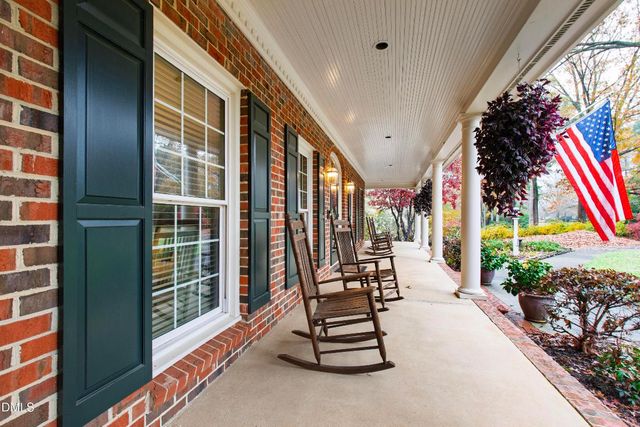 1220 Enchanted Oaks Drive, Raleigh, NC 27606