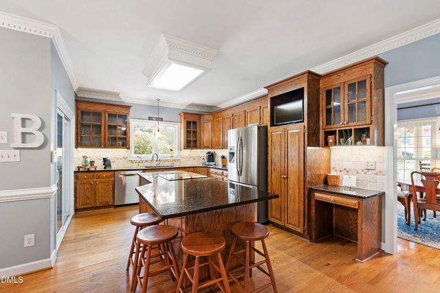 1220 Enchanted Oaks Drive, Raleigh, NC 27606