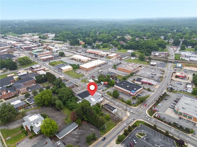 534 S Scales Street, Reidsville, NC 27320