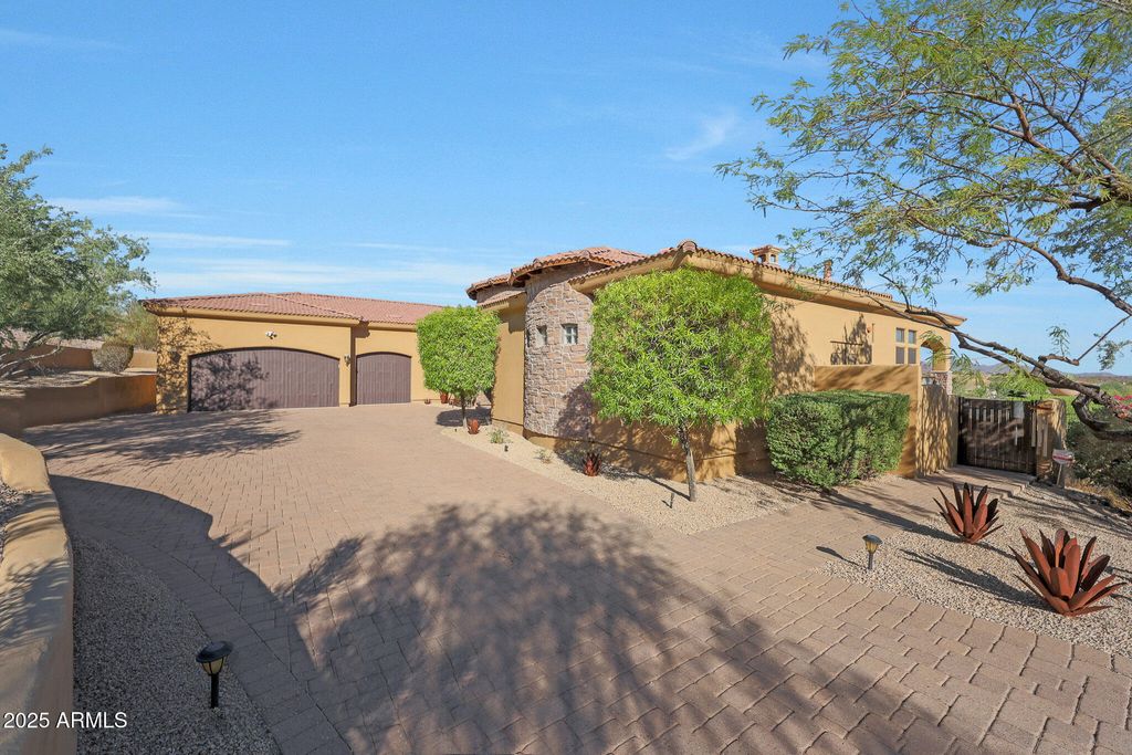 9631 N JAGGED Circle, Fountain Hills, AZ 85268