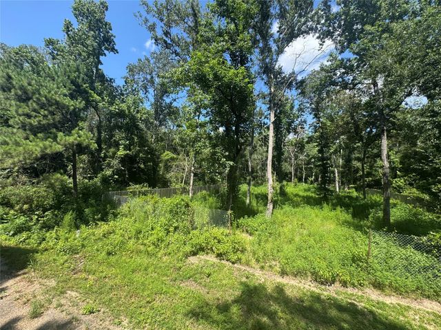 15661 Hickory Lane, Splendora, TX 77372