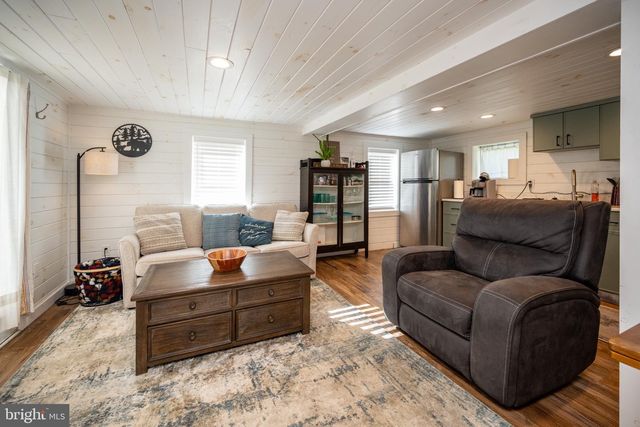 179 GRAVELLY RUN RD, Mc Henry, MD 21541