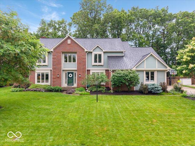 5003 Saint Charles Place, Carmel, IN 46033