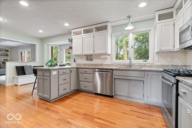 5003 Saint Charles Place, Carmel, IN 46033