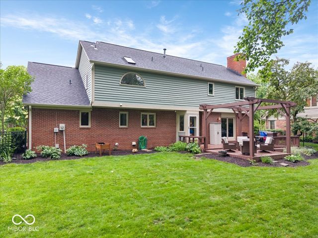 5003 Saint Charles Place, Carmel, IN 46033