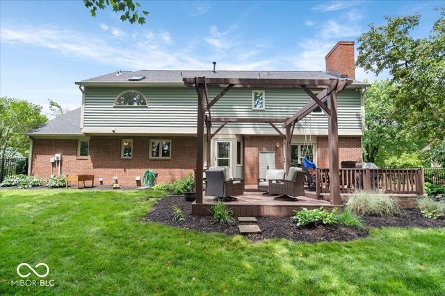 5003 Saint Charles Place, Carmel, IN 46033