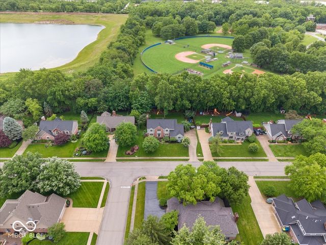 5003 Saint Charles Place, Carmel, IN 46033
