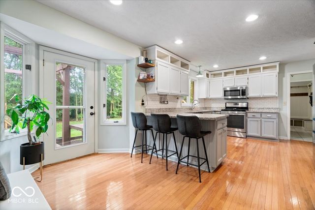 5003 Saint Charles Place, Carmel, IN 46033