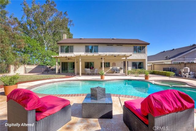 30096 Via Velez, Temecula, CA 92592