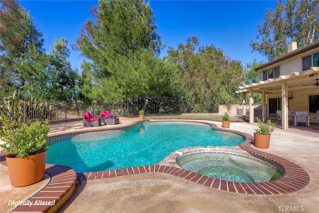 30096 Via Velez, Temecula, CA 92592