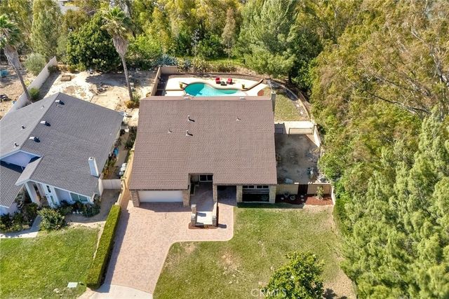 30096 Via Velez, Temecula, CA 92592