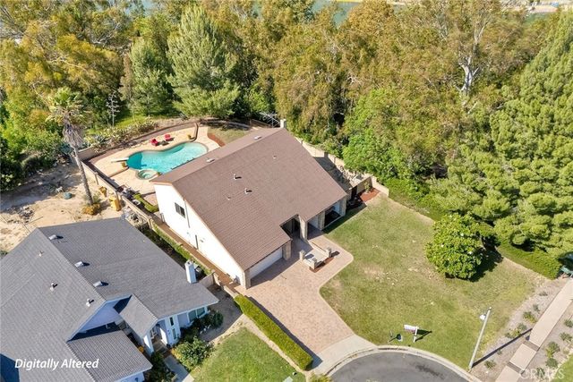 30096 Via Velez, Temecula, CA 92592