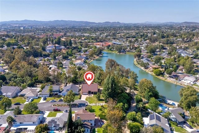 30096 Via Velez, Temecula, CA 92592