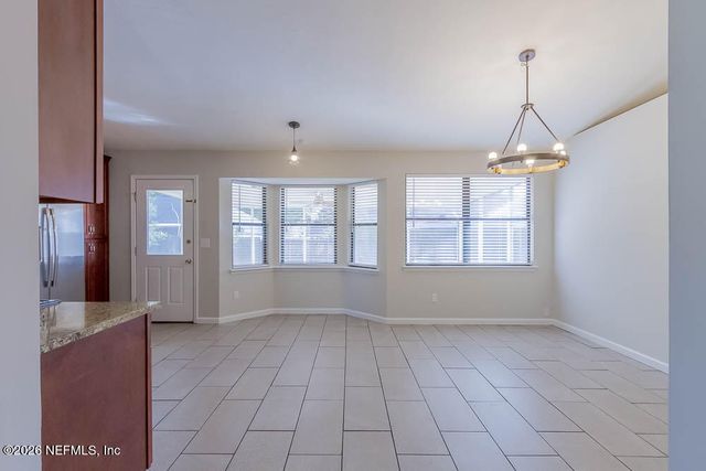 1639 PONDEROSA PINE Drive E, Jacksonville, FL 32225