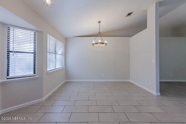 1639 PONDEROSA PINE Drive E, Jacksonville, FL 32225