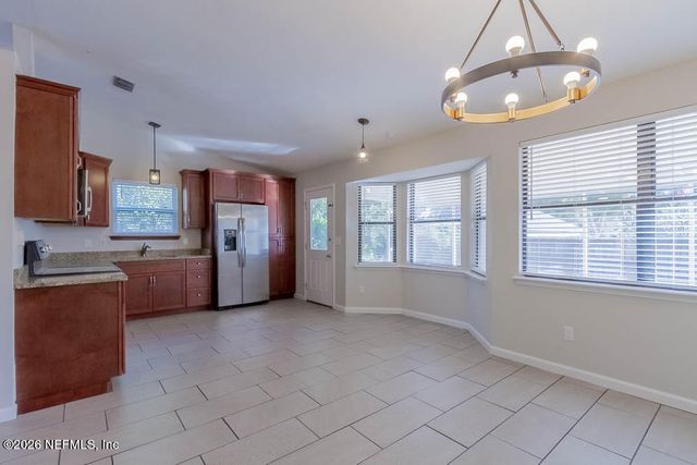 1639 PONDEROSA PINE Drive E, Jacksonville, FL 32225